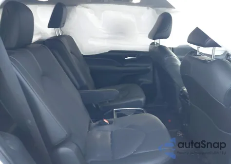 2024 Toyota Grand Highlander Platinum from USA, damaged, VIN 5TDAAAB54RS043167